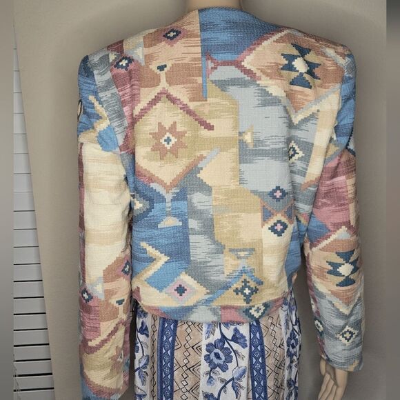 Vintage Wraps Collection abstract Southwestern Lined Blazer  - Picture 9 of 15